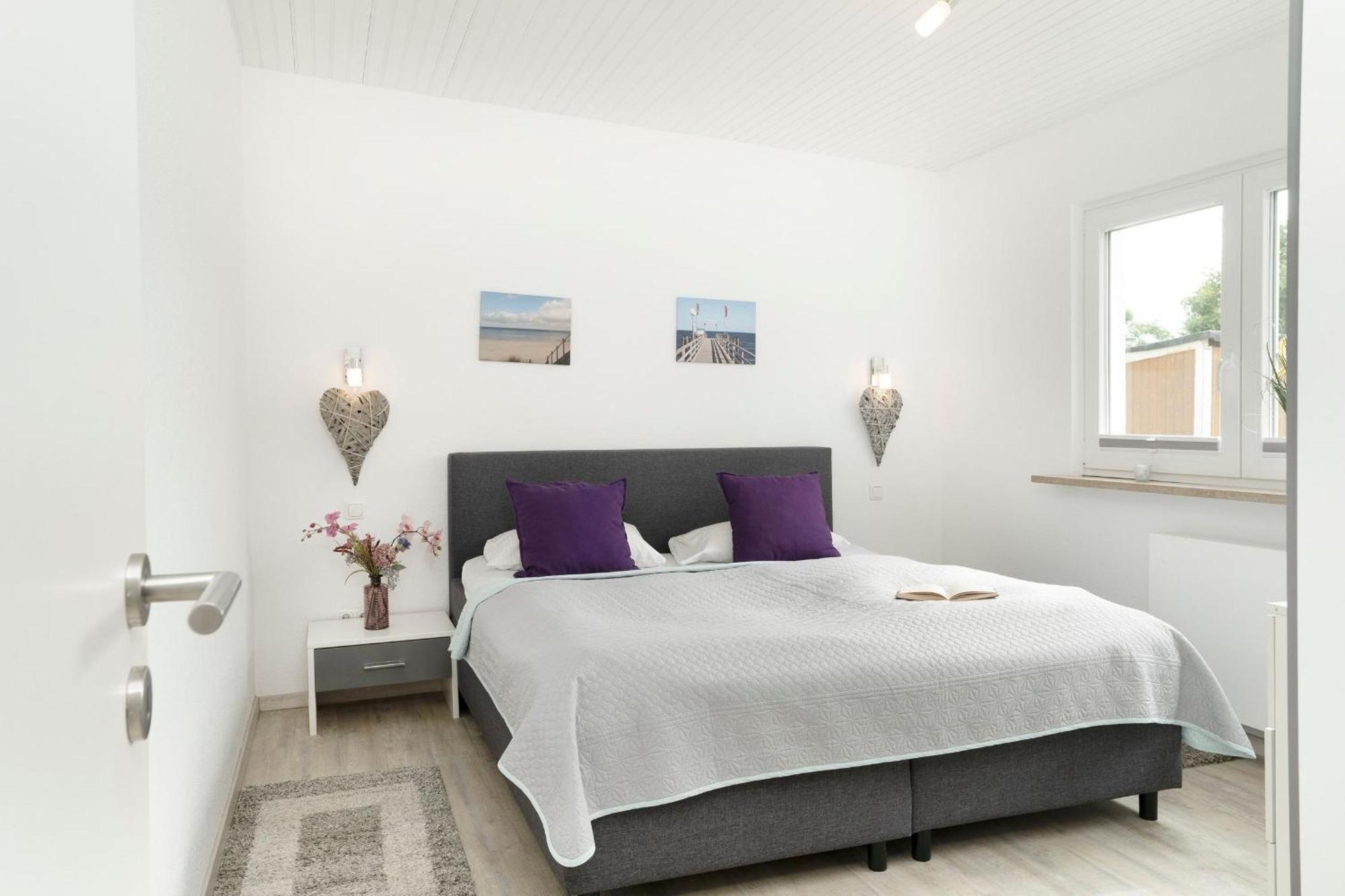 Appartamento Haus Waldfrieden Ferienhaeuschen Waldfrieden Haffkrug Esterno foto